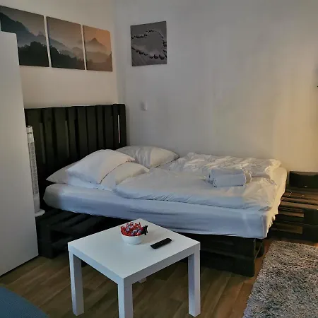 Center & Stadthaus, Zentrum