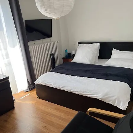 Apartment Center & Stadthaus, Zentrum *