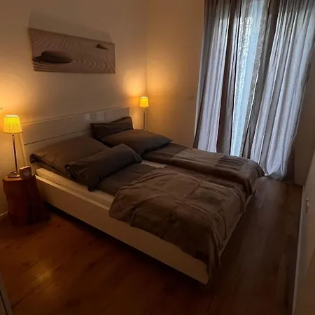 Lejlighed Center & Stadthaus, Zentrum