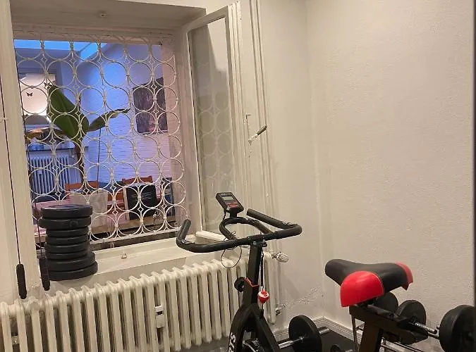 Center & Stadthaus, Zentrum