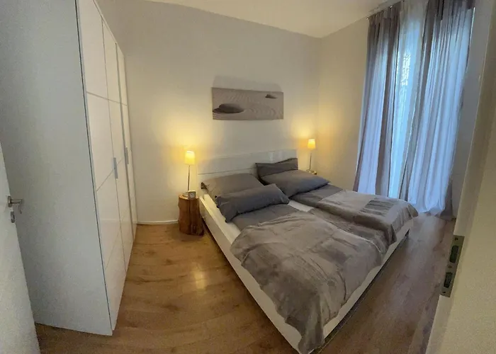 Center & Stadthaus, Zentrum Apartman